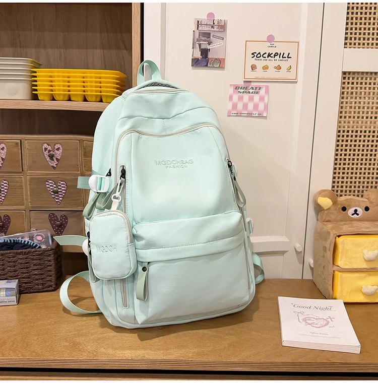 Ergonomischer Schulrucksack mit vielen Taschen