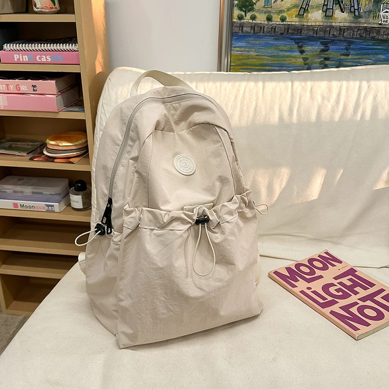 Leichter Schulrucksack mit Kordelzugverschluss