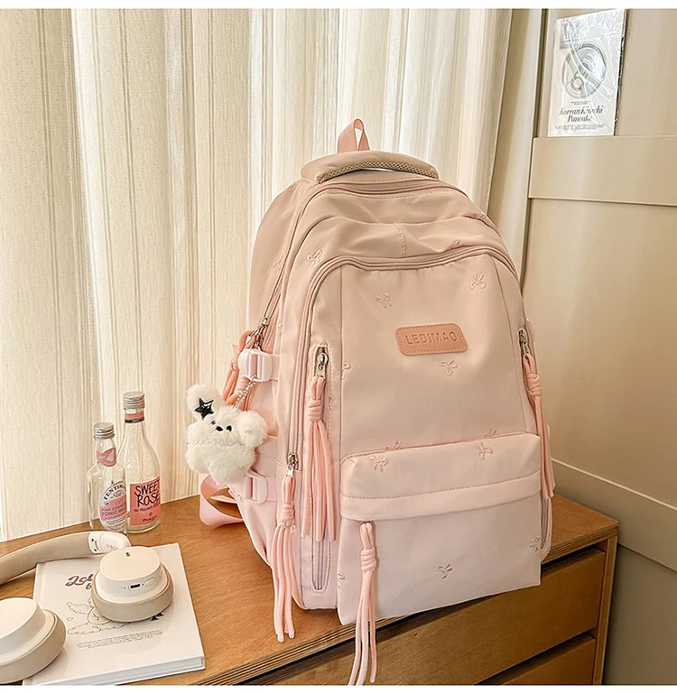 Schulrucksack mit besticktem Modedesign