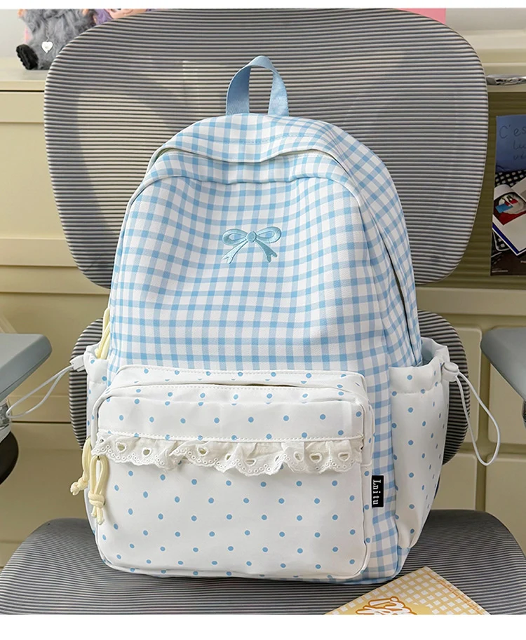 Niedlicher Schulrucksack mit Karomuster
