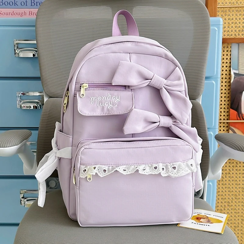 Niedlicher Schulrucksack mit Schleifendekoration