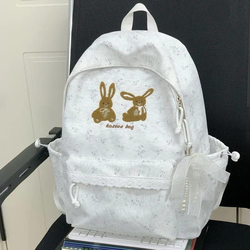 Charmante Schultasche mit Hasenmotiv