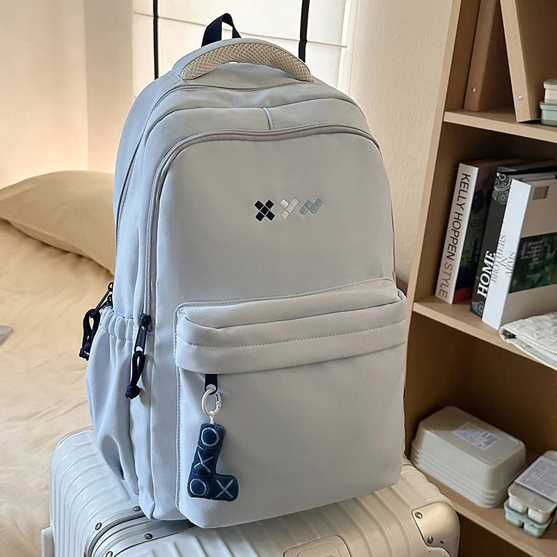 Skanto Verspielter Schulrucksack mit mehreren Fächern