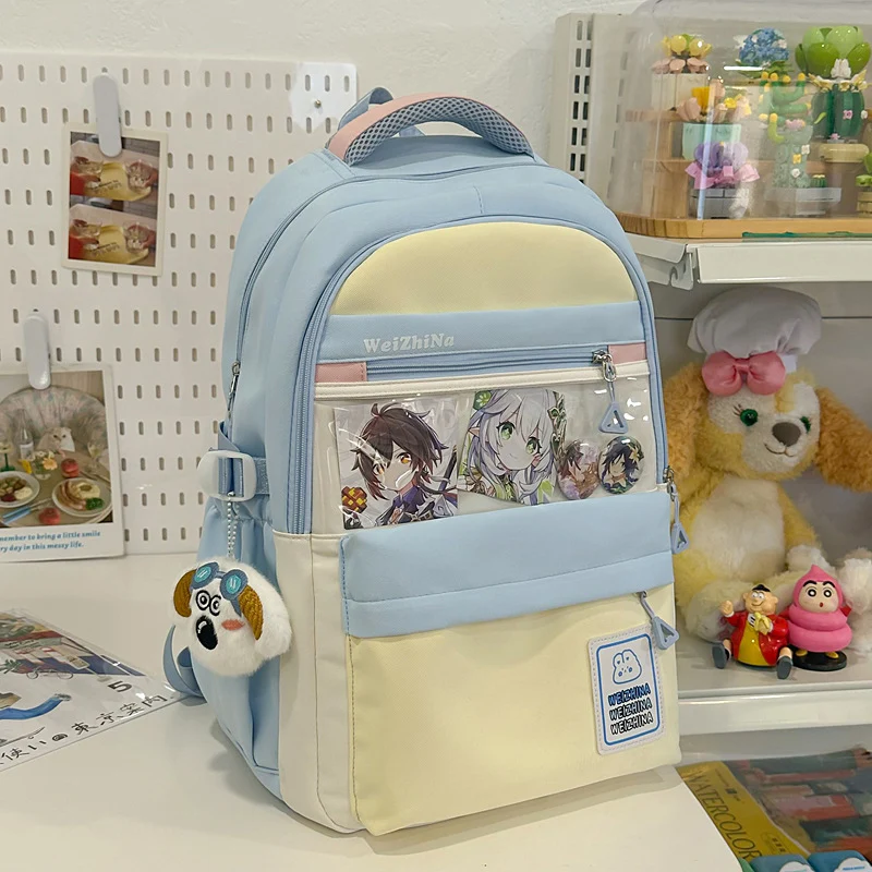 Ästhetischer Schulrucksack mit Grafikdesign