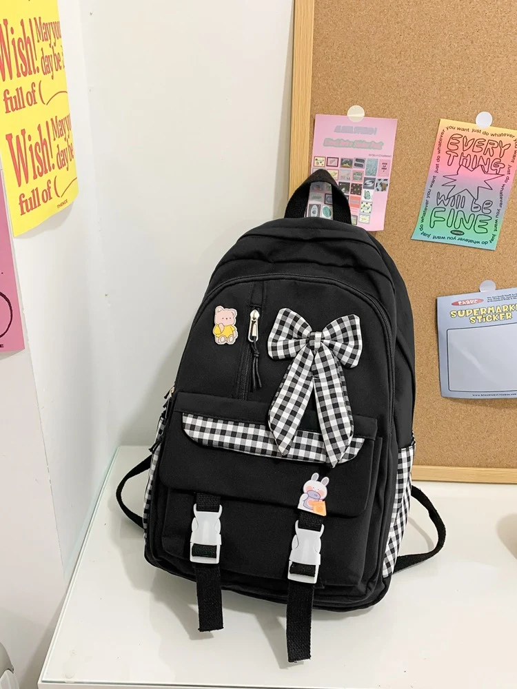 Charmanter Schulrucksack mit Schleifendekoration