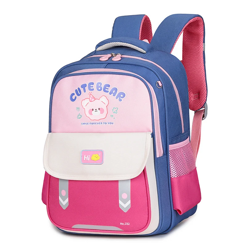 Niedlicher Schulrucksack im Charakter-Design