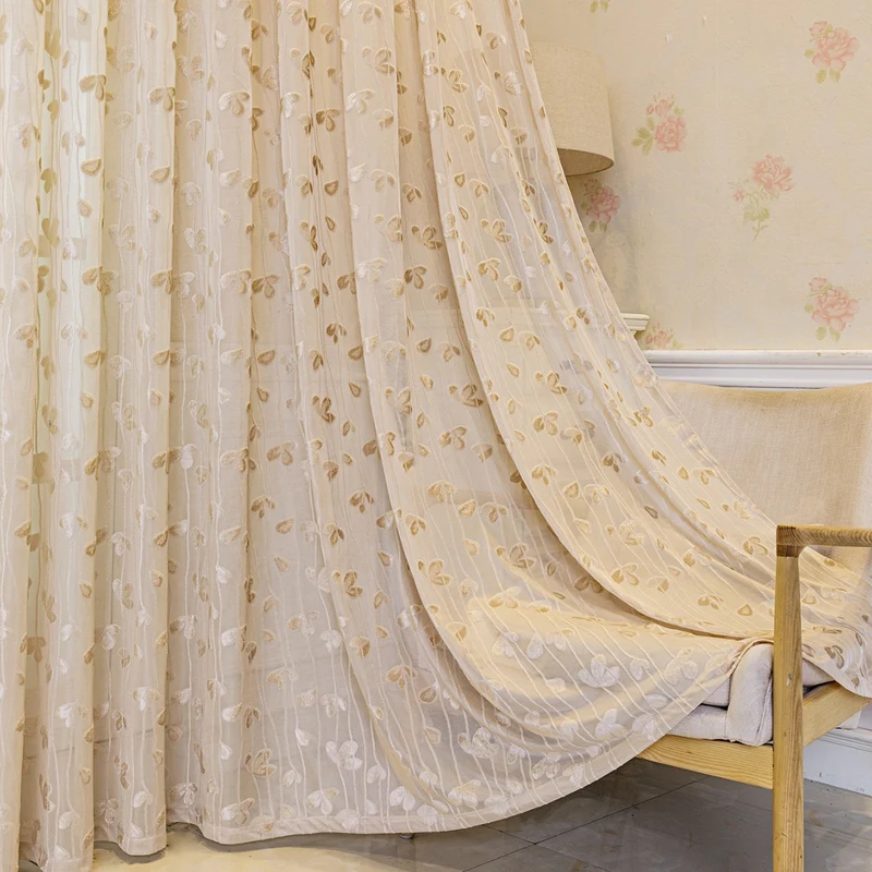 Bestickter transparenter Vorhangschal Skanto