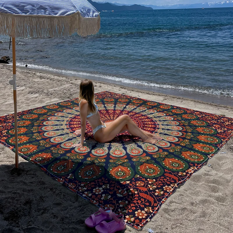 Strandmatte mit Mandala-Design Skanto