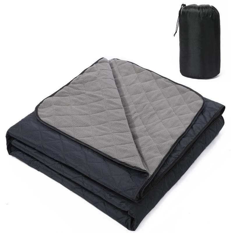 Premium isolierte Outdoor-Picknickdecke Skanto