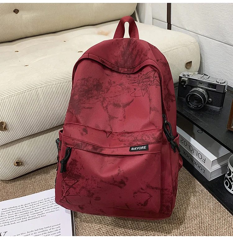 Lässiger Schulrucksack mit Marmormuster