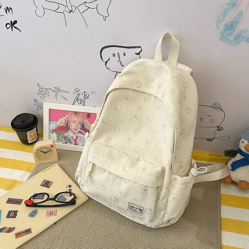 Niedliche lässige Schultasche mit Muster