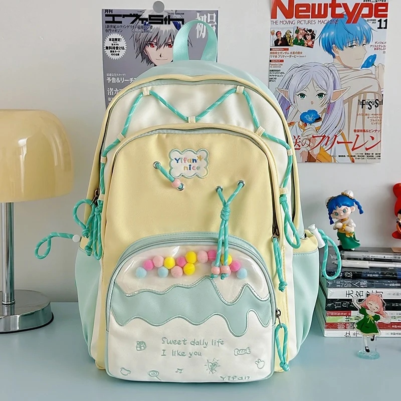 Lustiger verspielter Plüsch-Schulrucksack