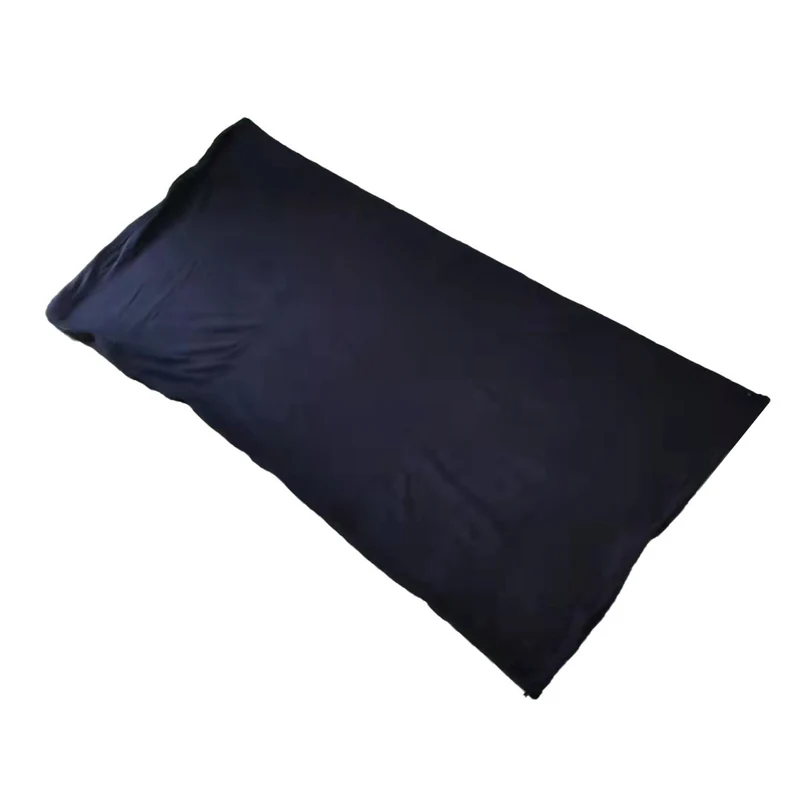 Kompakte Reisedecke Skanto