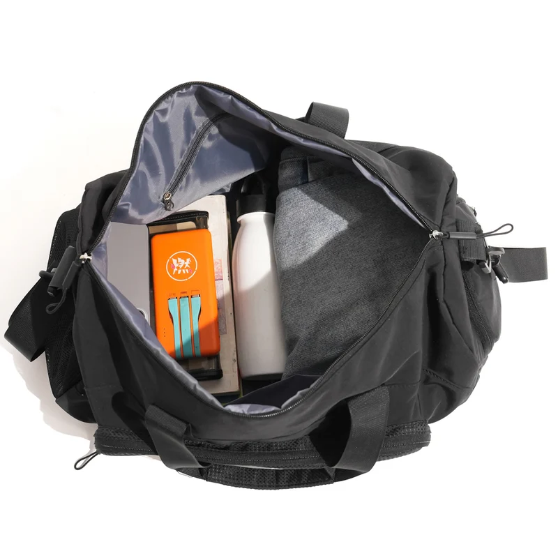 Multifunktionale Reisetasche mit verstärkten Materialien und innovativem Taschensystem Skanto