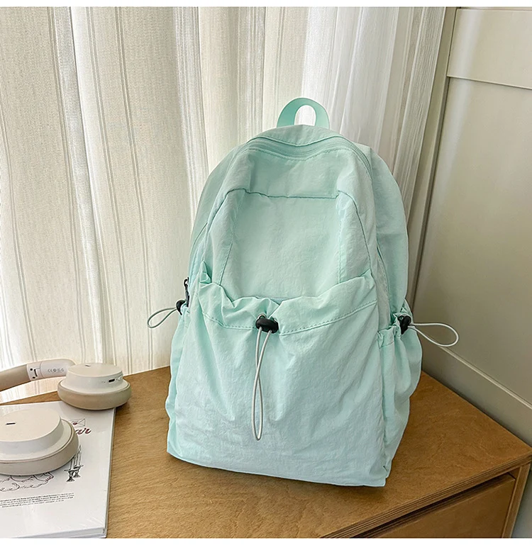 Skanto Lässiger Wander-Schulrucksack