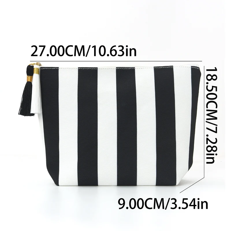 Kosmetiktasche mit raffinierten Streifen Skanto