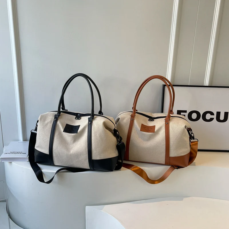 Sportliche Schultertasche Skanto