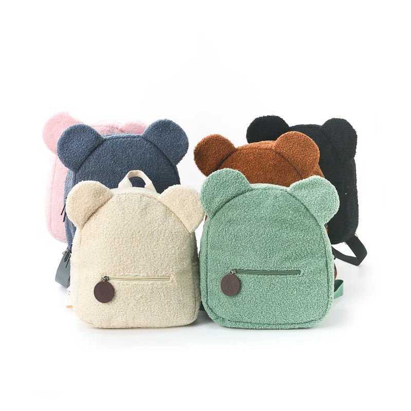 Plüsch-Rucksack mit Tierohren Skanto