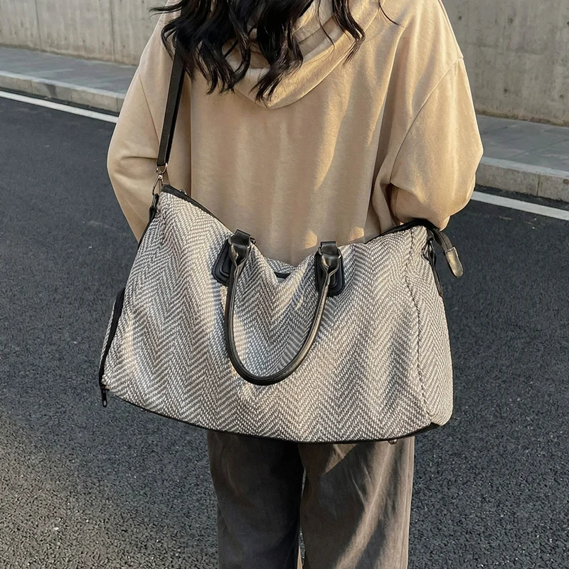 Strapazierfähige Reisetasche mit variabler Innenaufteilung Skanto