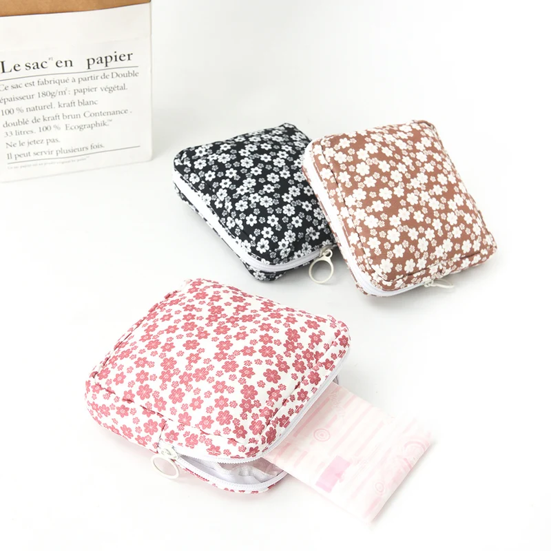 Kosmetik-Organizer mit floralem Design Skanto