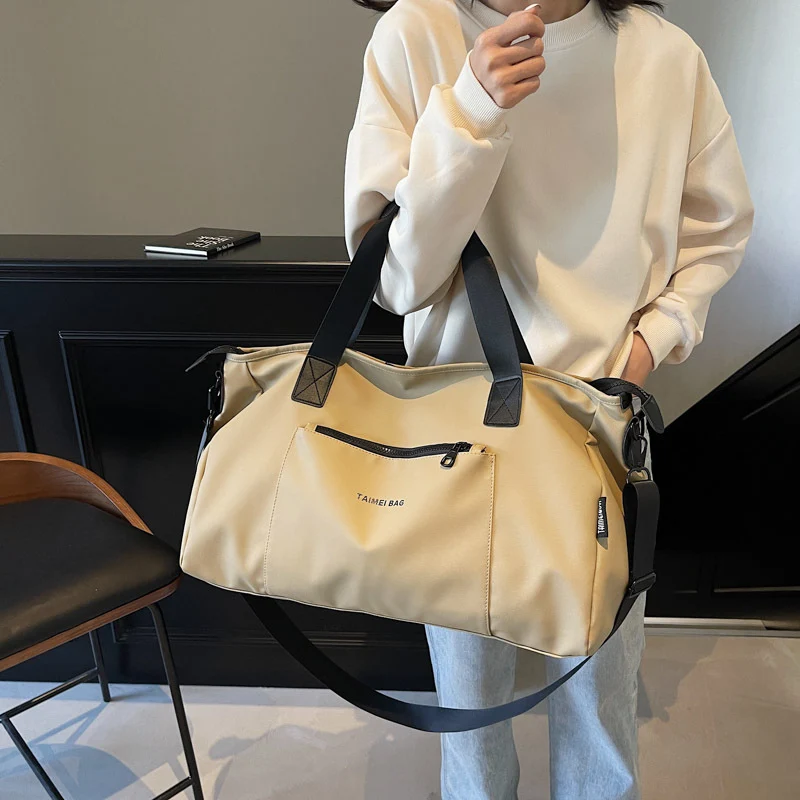 Hochwertige Sport-Reisetasche mit multifunktionalen Fächern Skanto