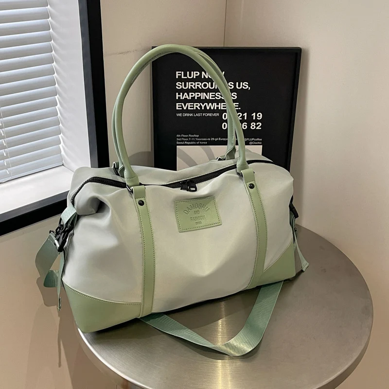 Sportliche Reisetasche mit komfortablen Fächern Skanto