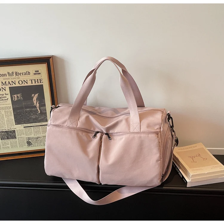 Sportliche Reisetasche mit erweiterbaren Taschen Skanto