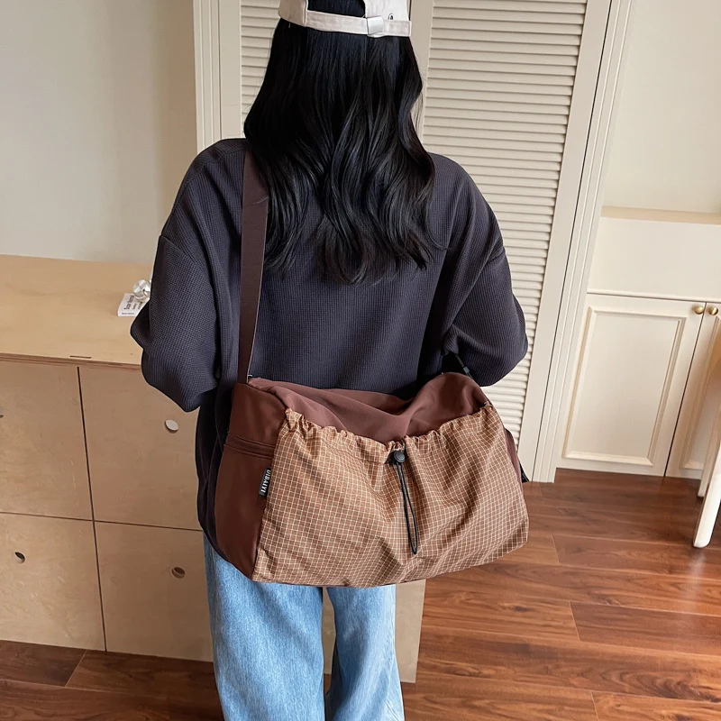 Geräumige Sport-Reisetasche mit flexiblem, verstellbarem Tragesystem Skanto