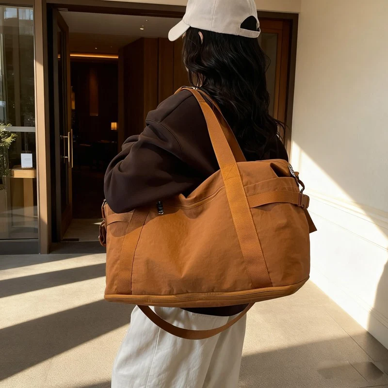 Sportliche Reisetasche Skanto