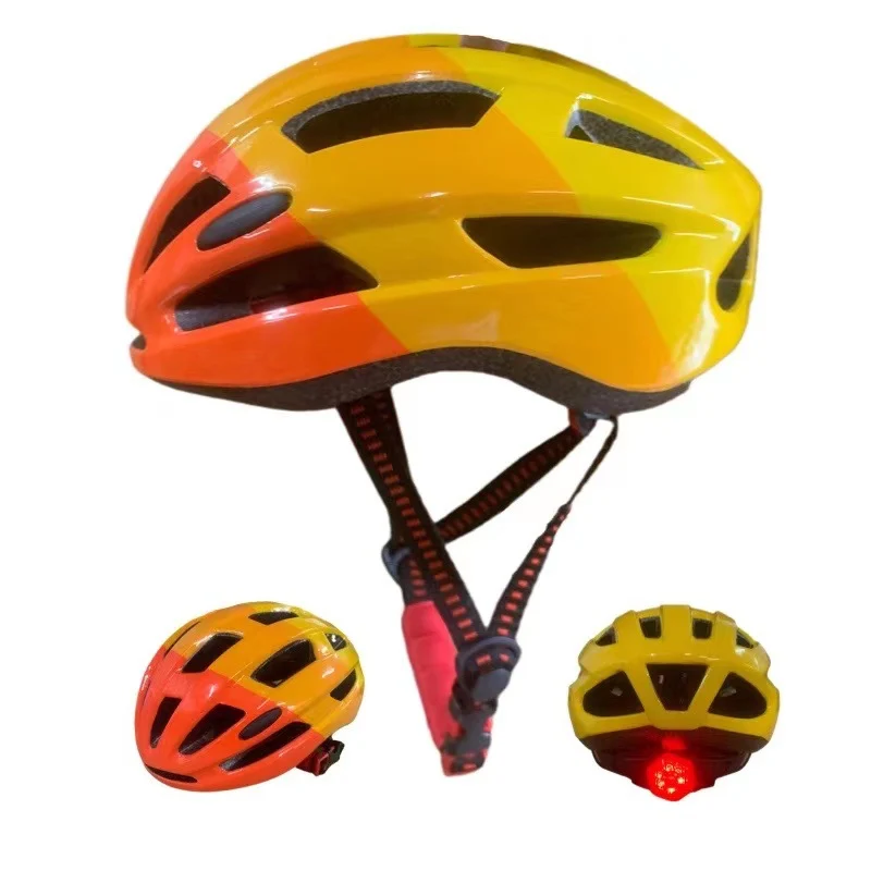 Sichtbarer Fahrradhelm mit LED-Licht Skanto