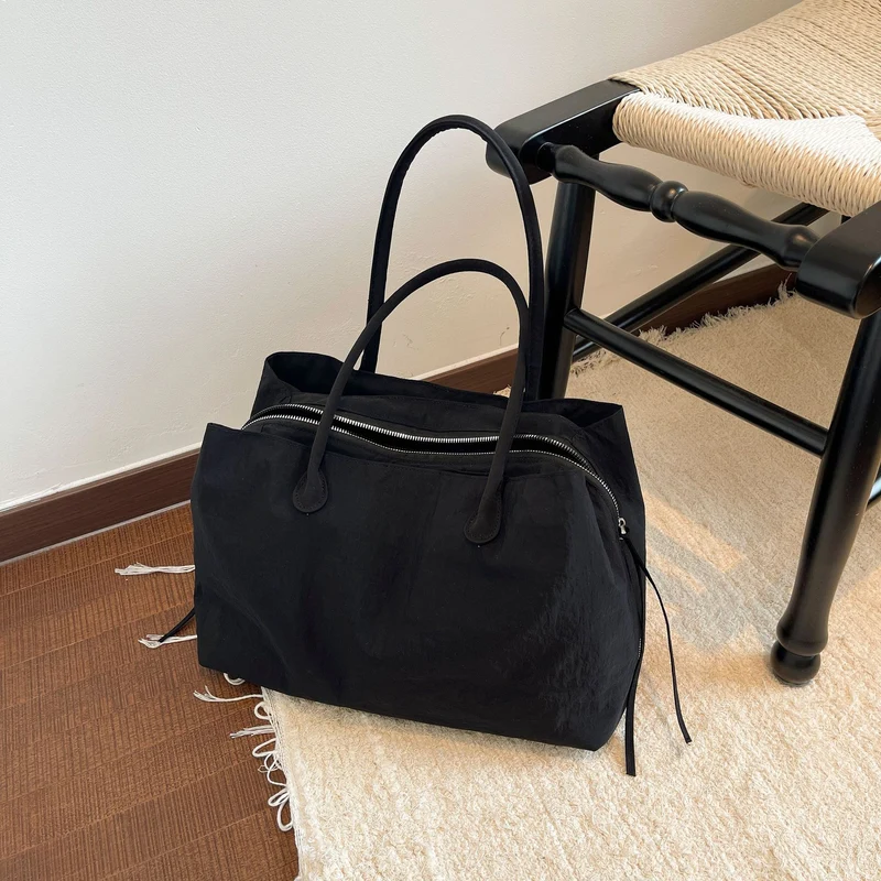 Elegante und multifunktionale Handtasche Skanto