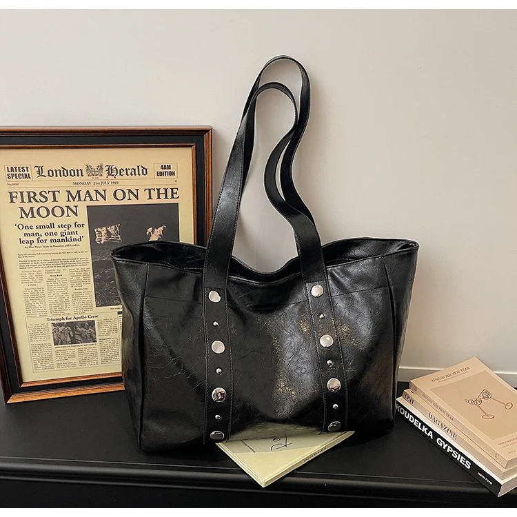 Hochwertige Vintage-Ledertasche Skanto