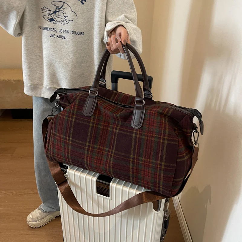 Sportliche Mehrzweck-Reisetasche mit robustem Innenraum und strapazierfähigen Griffen Skanto