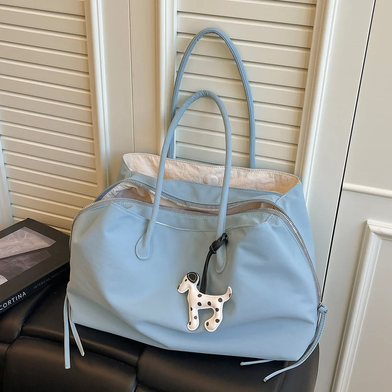Elegante Handtasche mit praktischem Innenfach Skanto