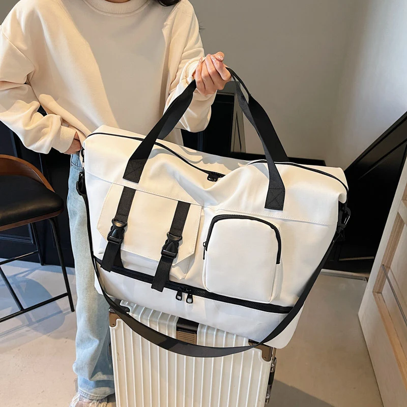 Robuste Sport-Reisetasche mit mehreren Außentaschen Skanto