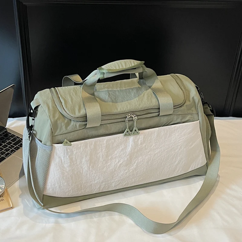 Sportliche Reisetasche mit stabilen Griffen Skanto