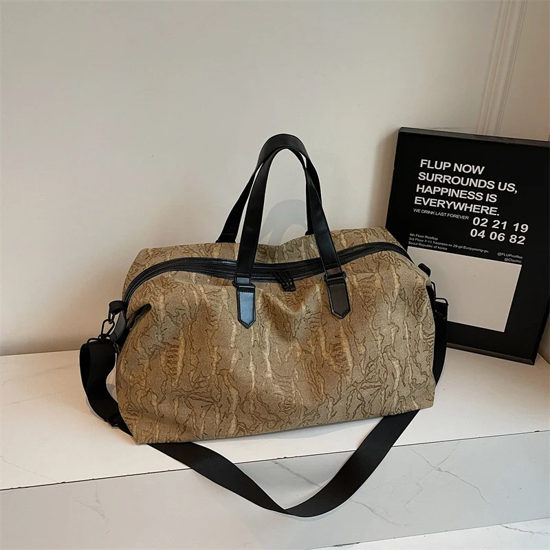 Sportliche Reisetasche mit innovativem Design Skanto