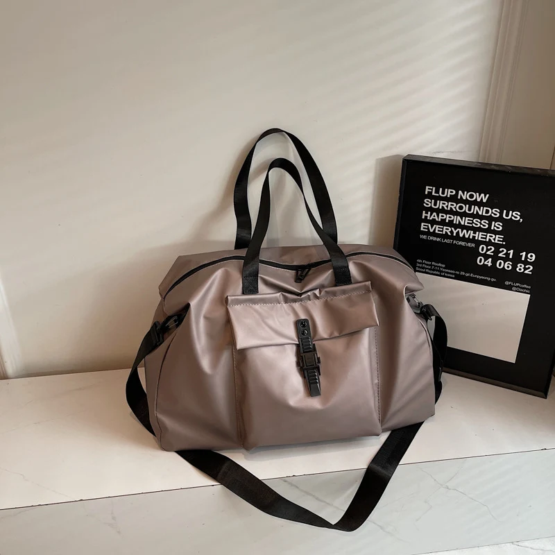 Praktische Sport-Reisetasche mit multifunktionalem Design Skanto
