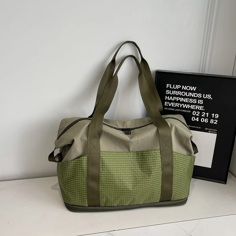 Multifunktionale Sport- und Reisetasche mit innovativem Fächersystem Skanto