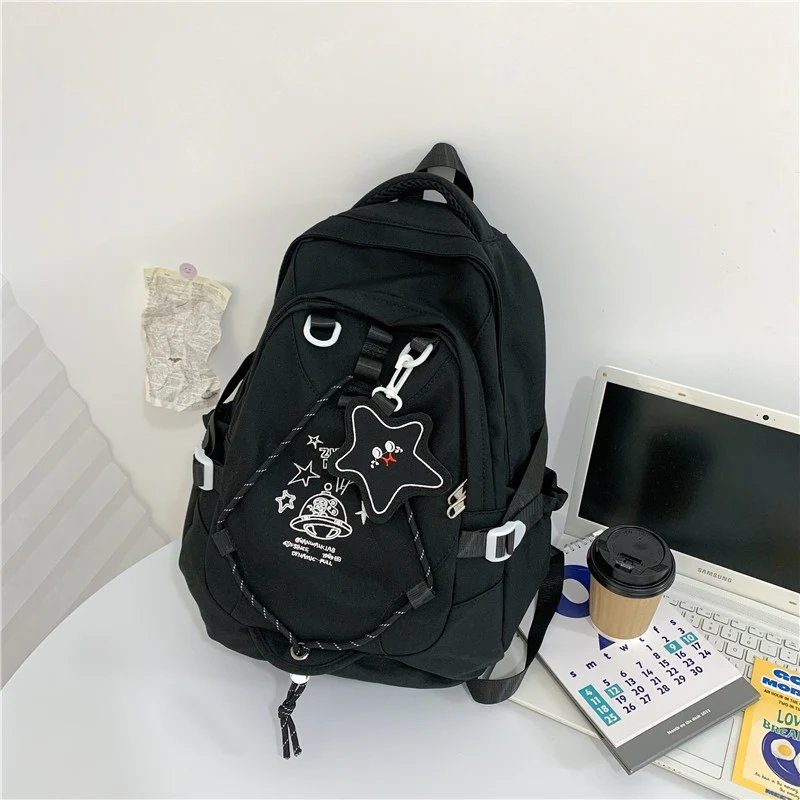 Schulrucksack Skanto mit kreativem Grafikdesign