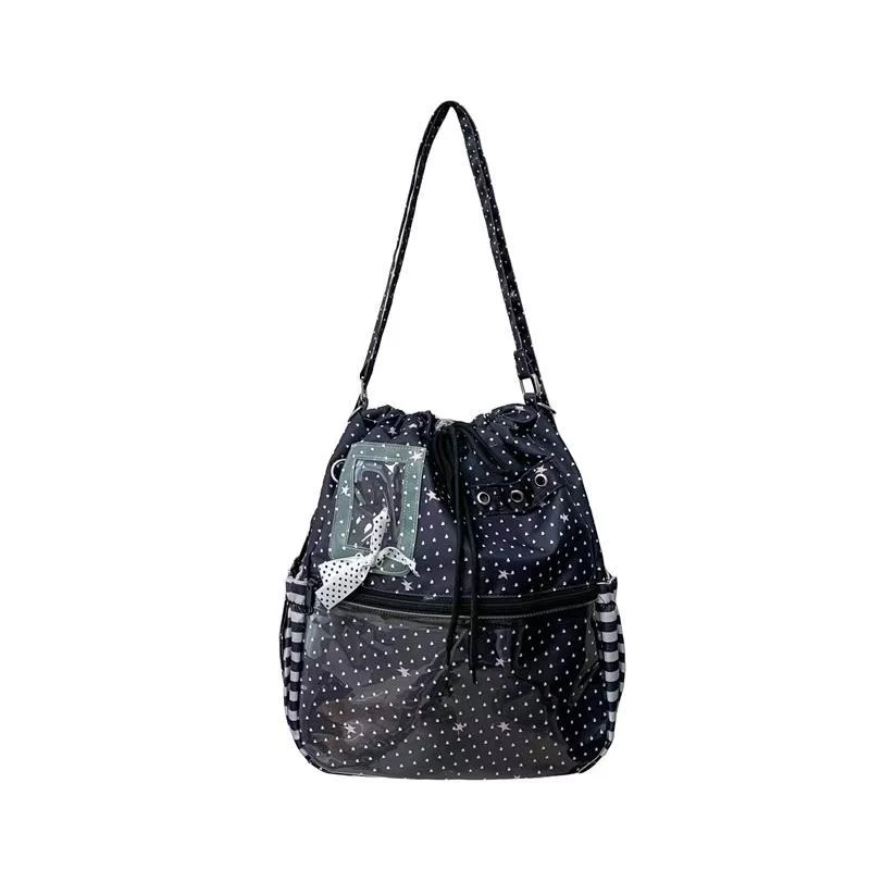 Elegante Schultertasche mit Kordelzug Skanto