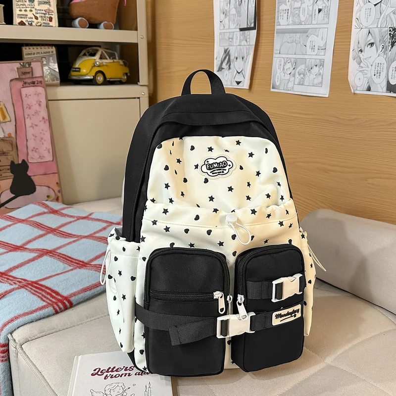 Stilvoller Rucksack Skanto mit Sternenmuster