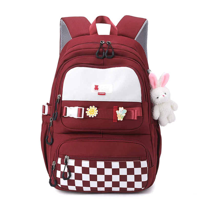 Niedliche Schultasche mit verspieltem Anhänger Skanto