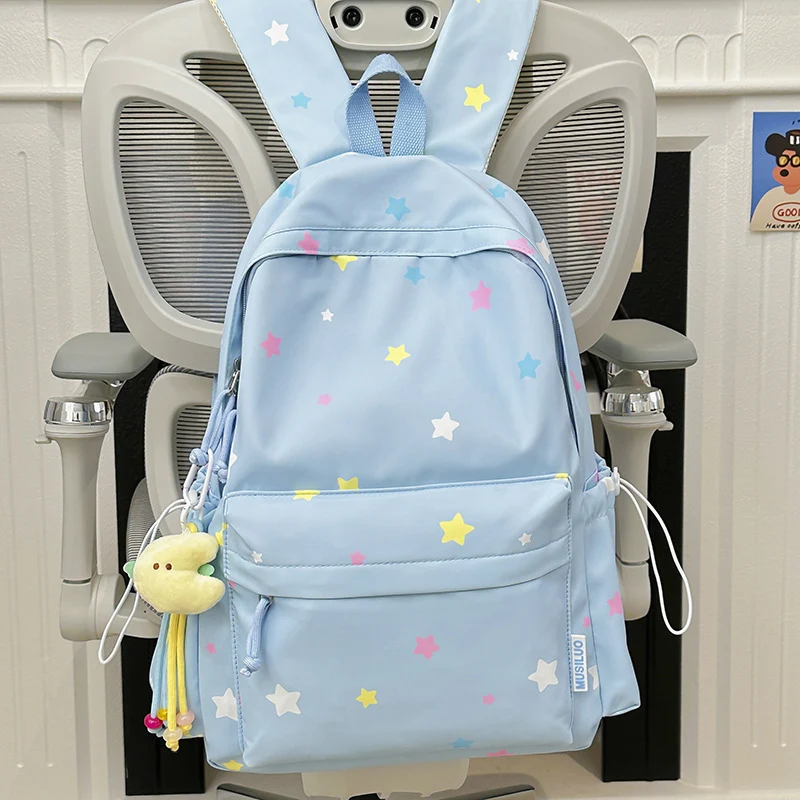Rucksack Skanto mit lustigem Sternenmuster