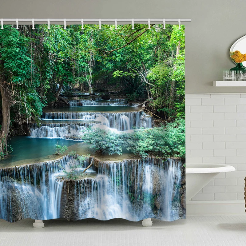 Duschvorhang mit malerischem Wasserfall-Print Skanto