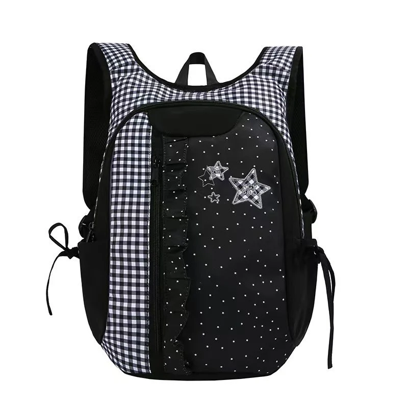 Rucksack mit Rüschen-Design und vielen Fächern Skanto