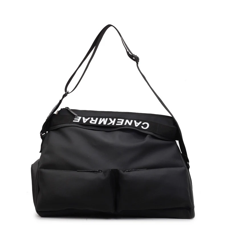 Stylische Sporttasche Skanto