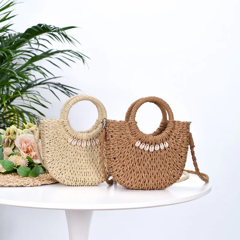 Handtasche aus Naturfasern mit Muschelverzierung Skanto