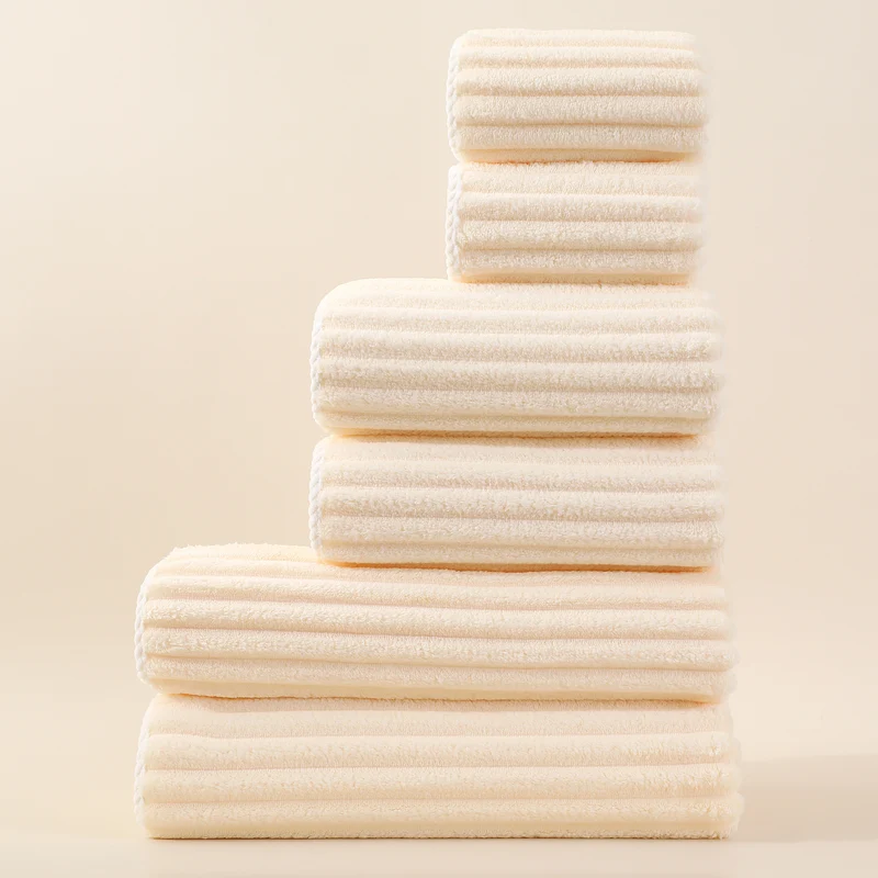 Premium Frotteehandtuch-Set mit luxuriösem Design Skanto