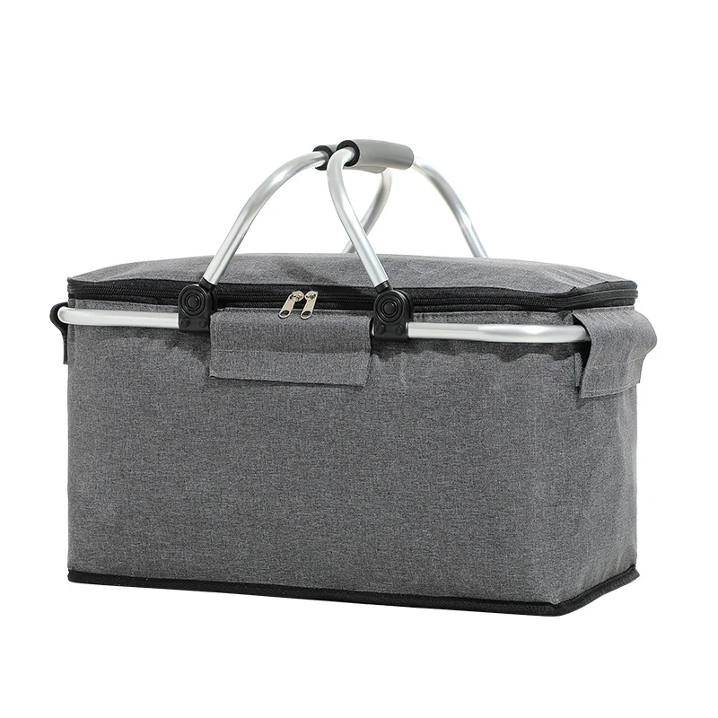 Isolierte Picknicktasche Skanto